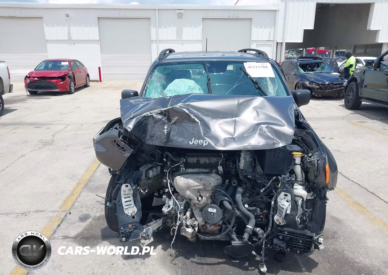 2017 Jeep Renegade Sport 4X4 VIN:ZACCJBAB4HPE93743 - 12