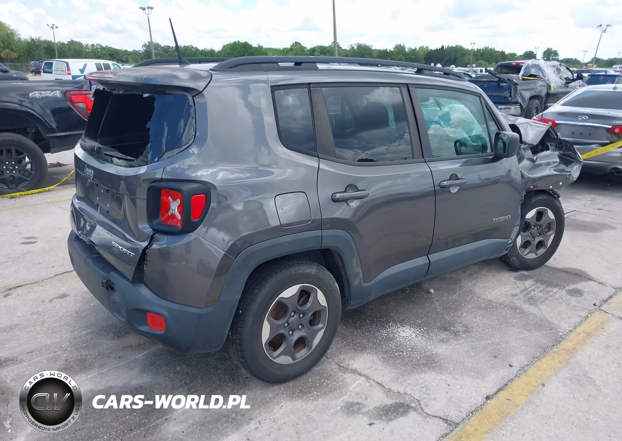 2017 Jeep Renegade Sport 4X4 VIN:ZACCJBAB4HPE93743 - 4