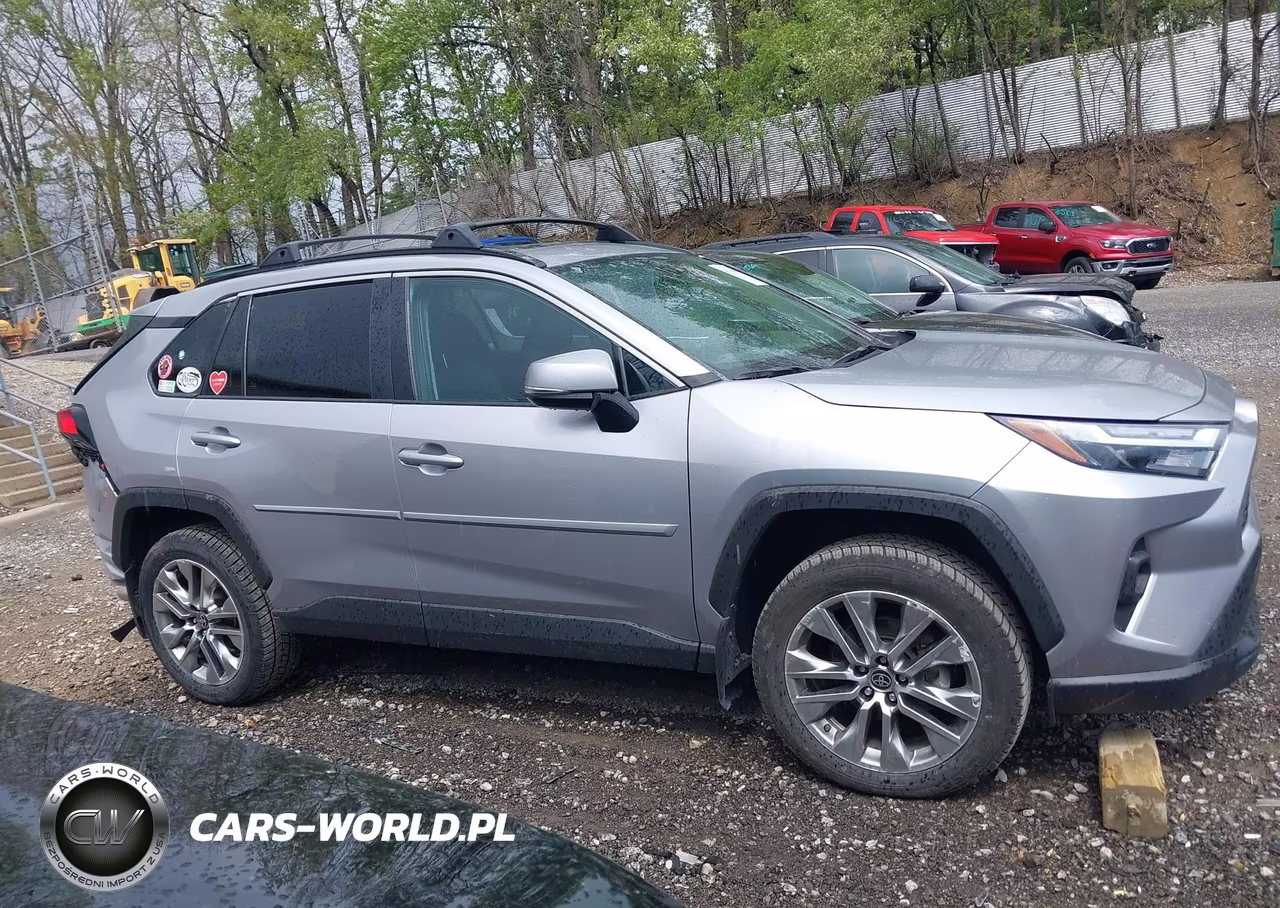 2023 Toyota Rav4 Xle Premium VIN:2T3A1RFV0PC337770 - 13