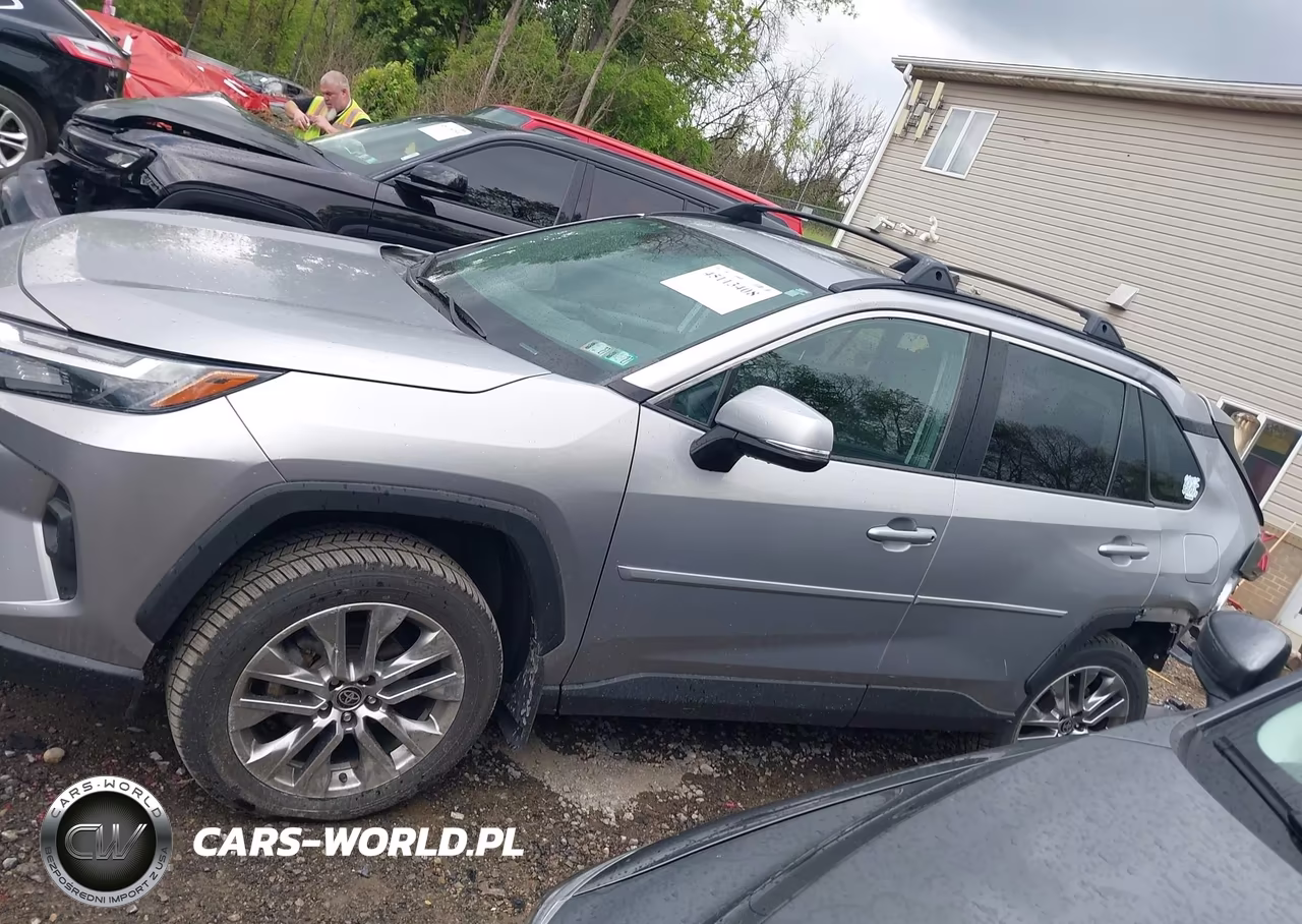 2023 Toyota Rav4 Xle Premium VIN:2T3A1RFV0PC337770 - 14