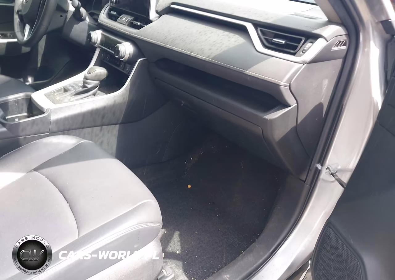 2023 Toyota Rav4 Xle Premium VIN:2T3A1RFV0PC337770 - 5