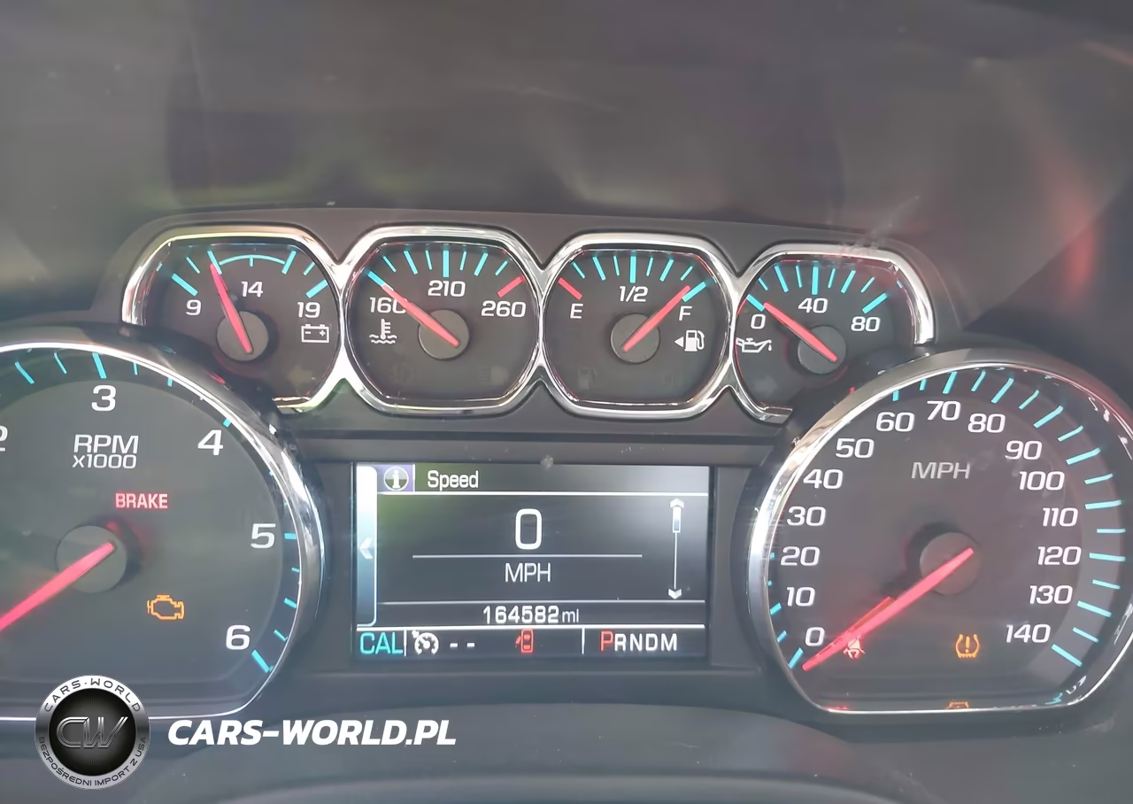 2016 Chevrolet Tahoe Ls VIN:1GNSCAKC5GR272361 - 7