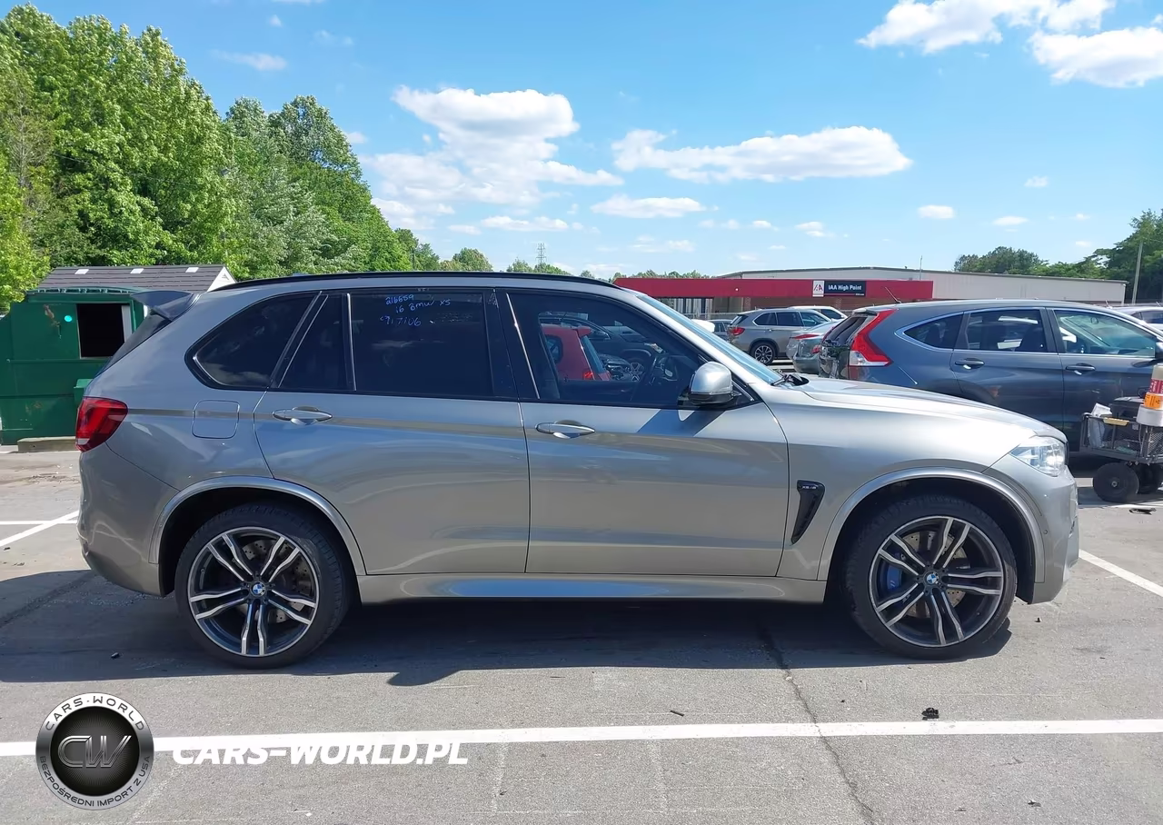 2017 BMW X5 M VIN:5YMKT6C56H0U38910 - 13