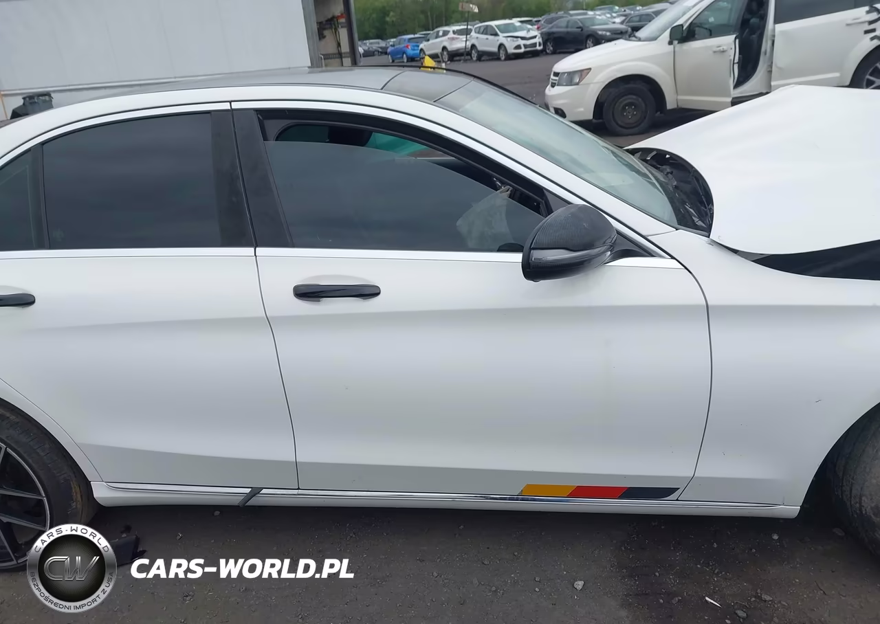 2016 Mercedes-Benz C-Class C 300 VIN:55SWF4KB2GU127891 - 13