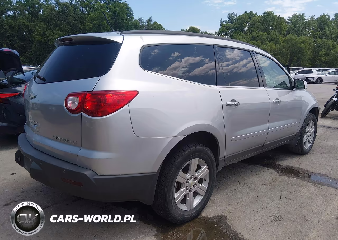 2010 Chevrolet Traverse Lt VIN:1GNLRFED7AJ263137 - 4