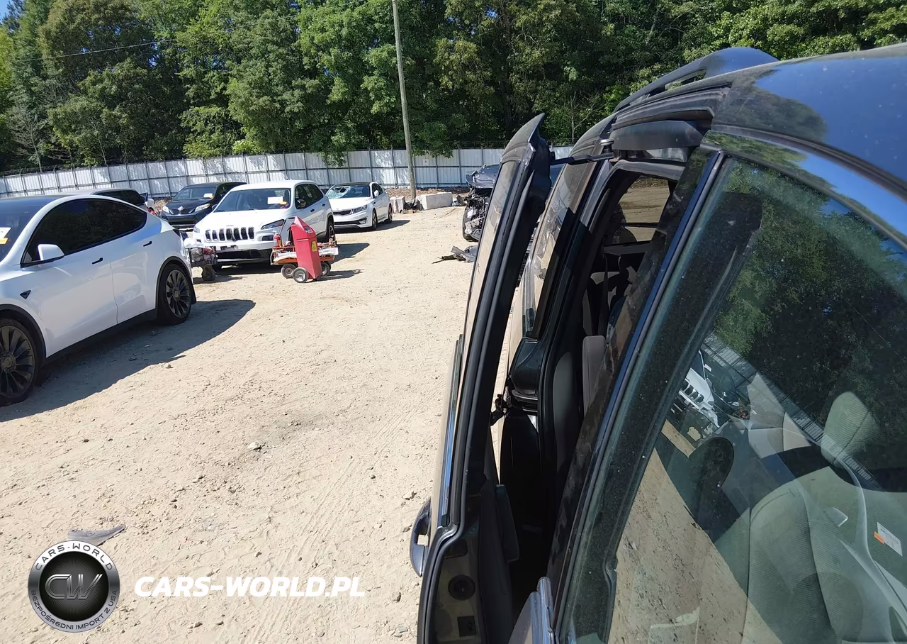 2010 Honda Odyssey Ex VIN:5FNRL3H5XAB107981 - 19