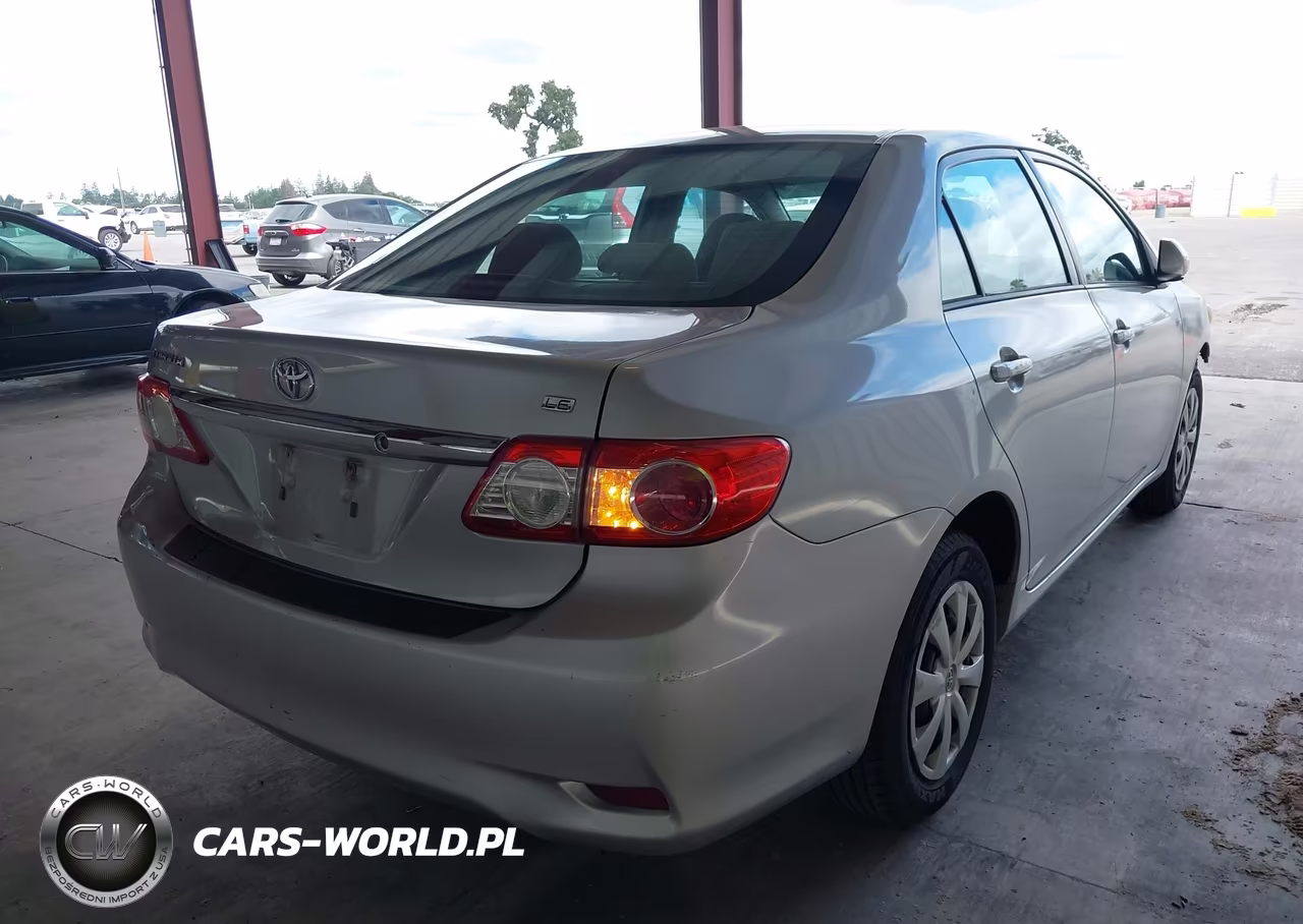 2011 Toyota Corolla Le VIN:2T1BU4EE1BC648027 - 4