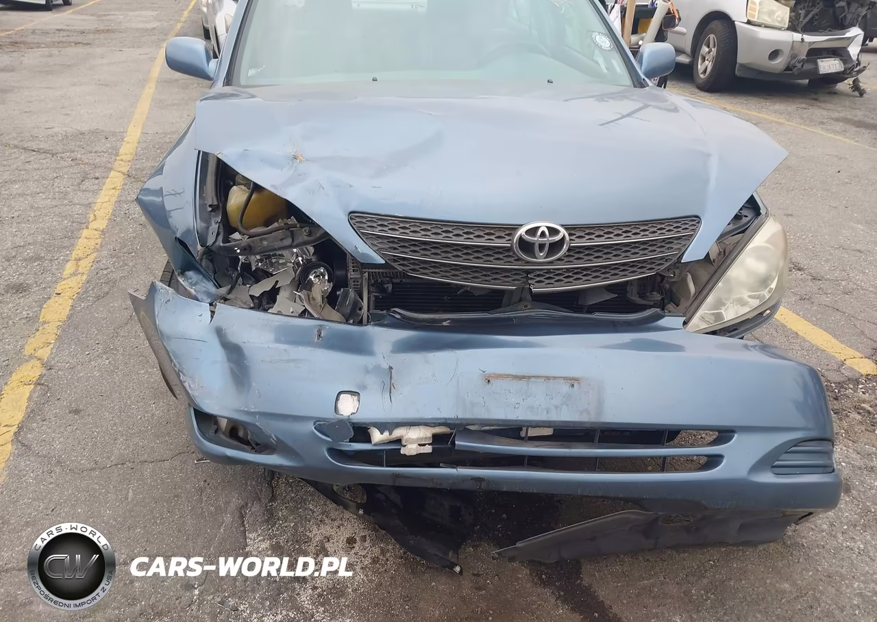2004 Toyota Camry Le VIN:JTDBE32K040268904 - 6