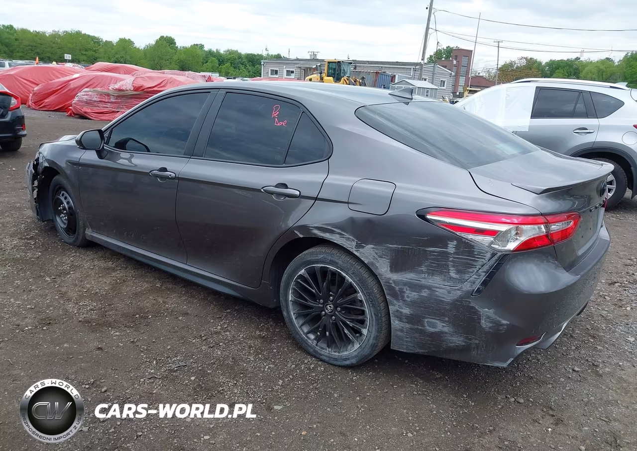 2020 Toyota Camry Se VIN:4T1M11AK2LU935484 - 3