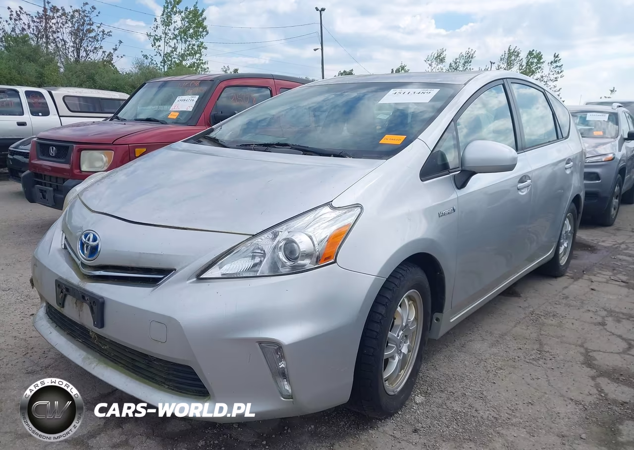 2013 Toyota Prius V Three VIN:JTDZN3EU9D3260519 - 6