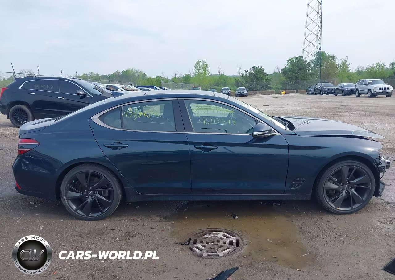 2023 Genesis G70 2.0T Awd VIN:KMTG34TA0PU106339 - 13