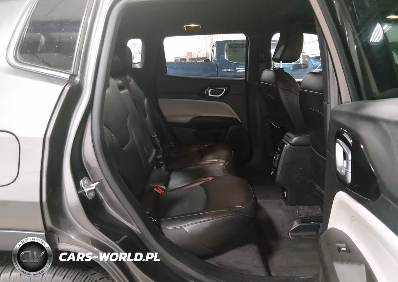 2023 Jeep Compass Limited 4X4 VIN:3C4NJDCN8PT520204 - 8