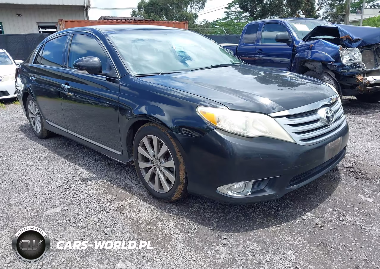2011 Toyota Avalon Limited – zdjęcie 1 z 19