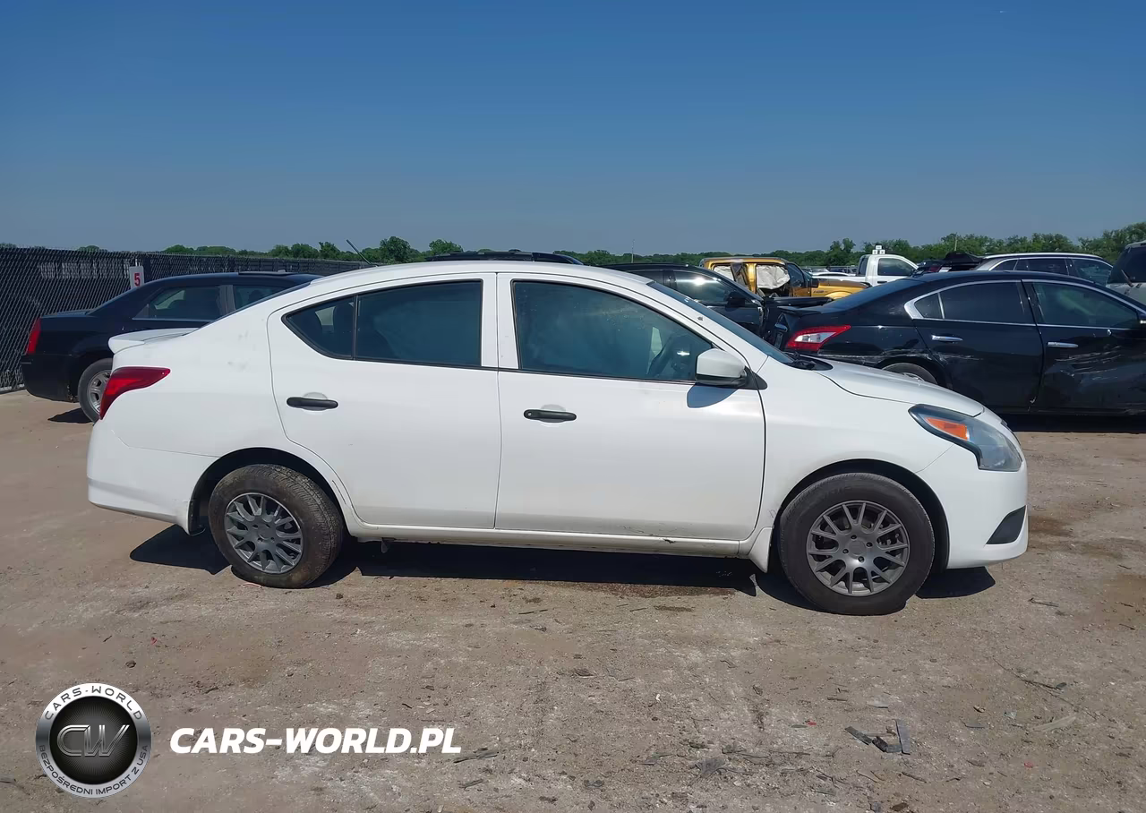 2018 Nissan Versa 1.6 S+ VIN:3N1CN7AP4JL858596 - 13