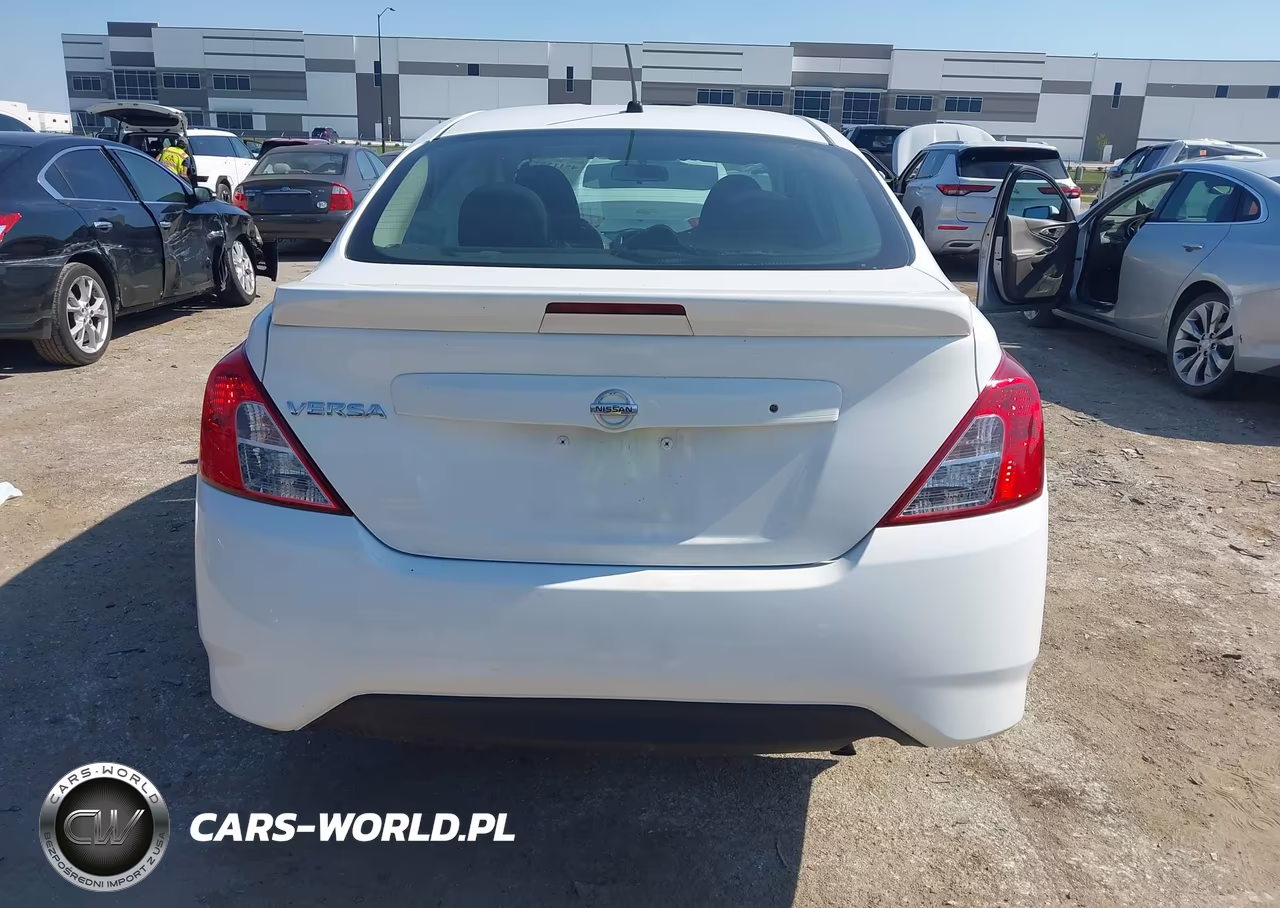 2018 Nissan Versa 1.6 S+ VIN:3N1CN7AP4JL858596 - 16