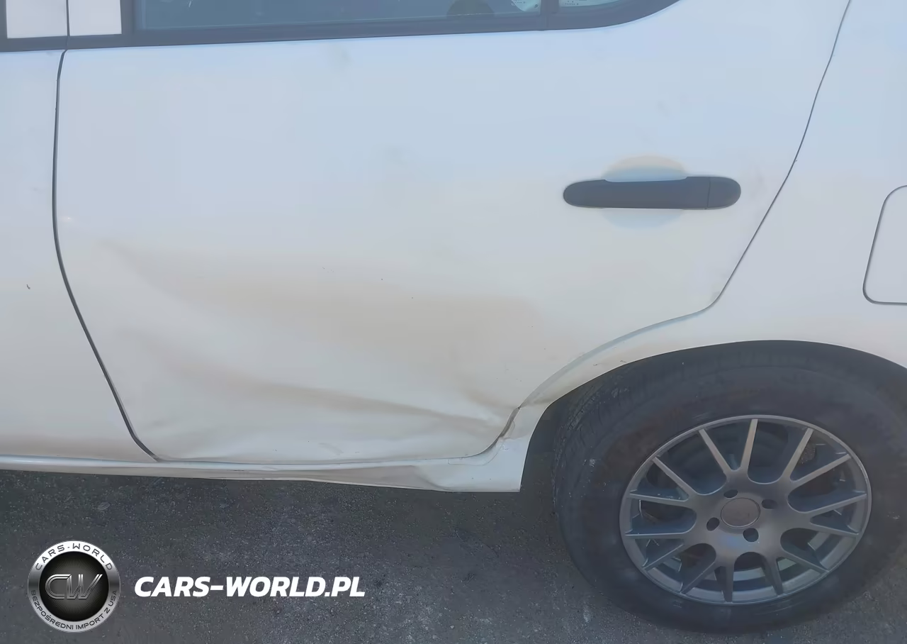2018 Nissan Versa 1.6 S+ VIN:3N1CN7AP4JL858596 - 6