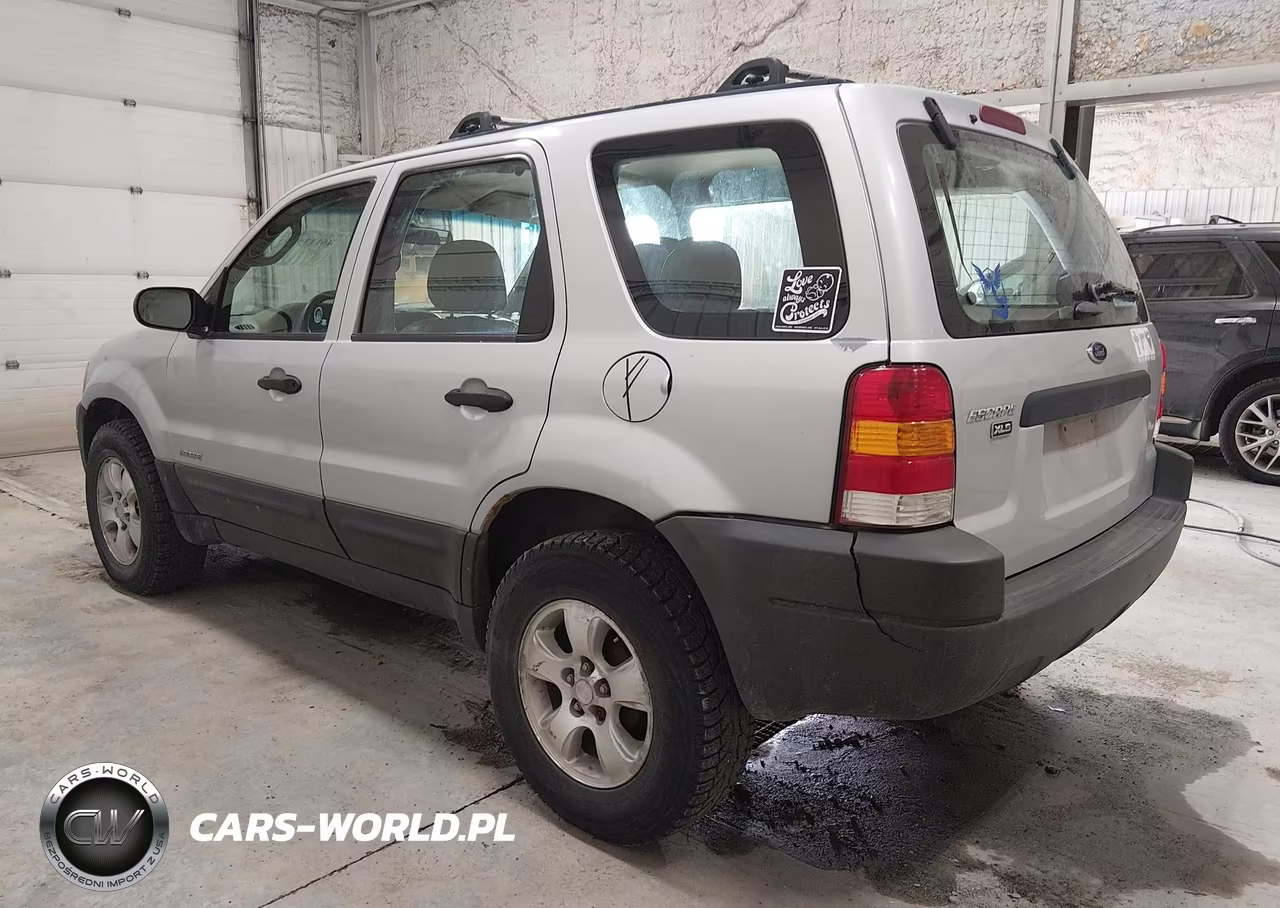 2002 Ford Escape Xls VIN:1FMCU02192KA15896 - 3