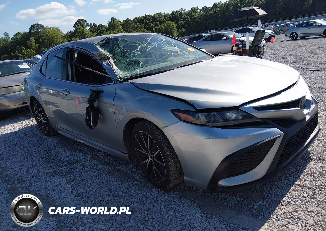 2024 Toyota Camry Se – zdjęcie 1 z 17