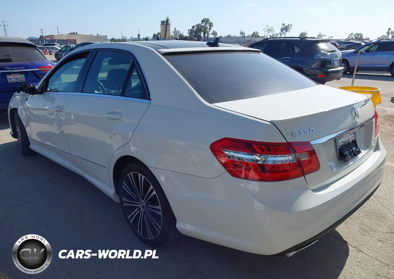 2011 Mercedes-Benz E 350 VIN:WDDHF5GB3BA323354 - 3