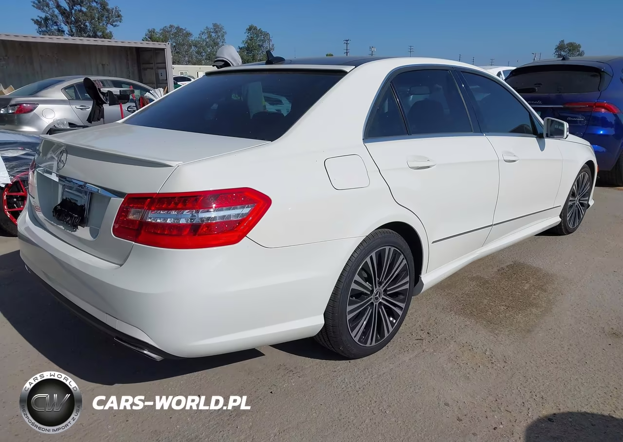 2011 Mercedes-Benz E 350 VIN:WDDHF5GB3BA323354 - 4