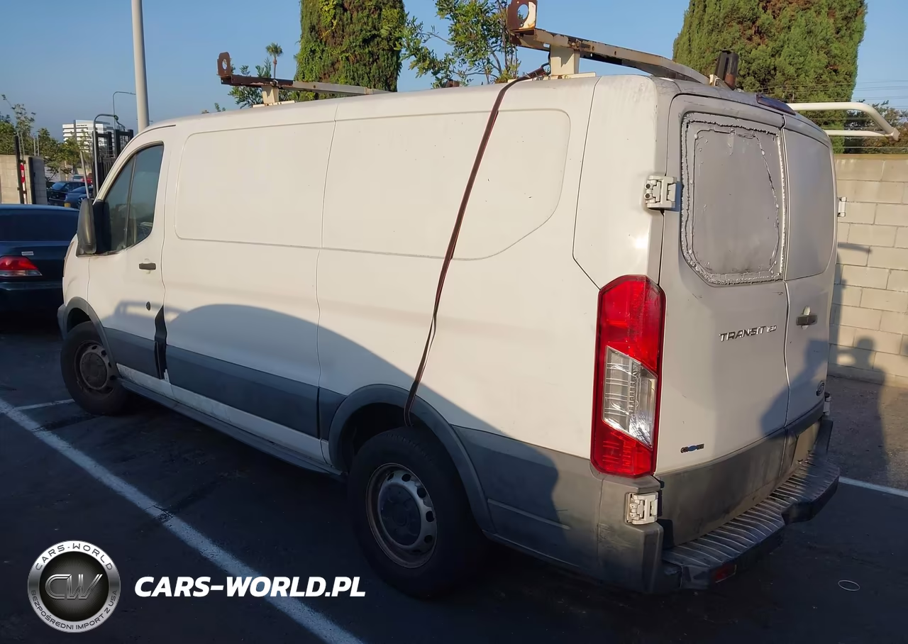 2015 Ford Transit-150 VIN:1FTNE1ZM9FKA49326 - 3