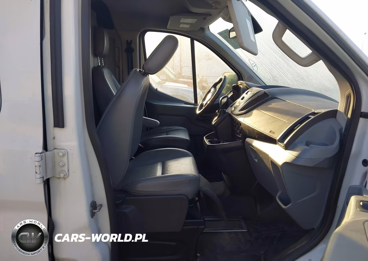 2015 Ford Transit-150 VIN:1FTNE1ZM9FKA49326 - 5