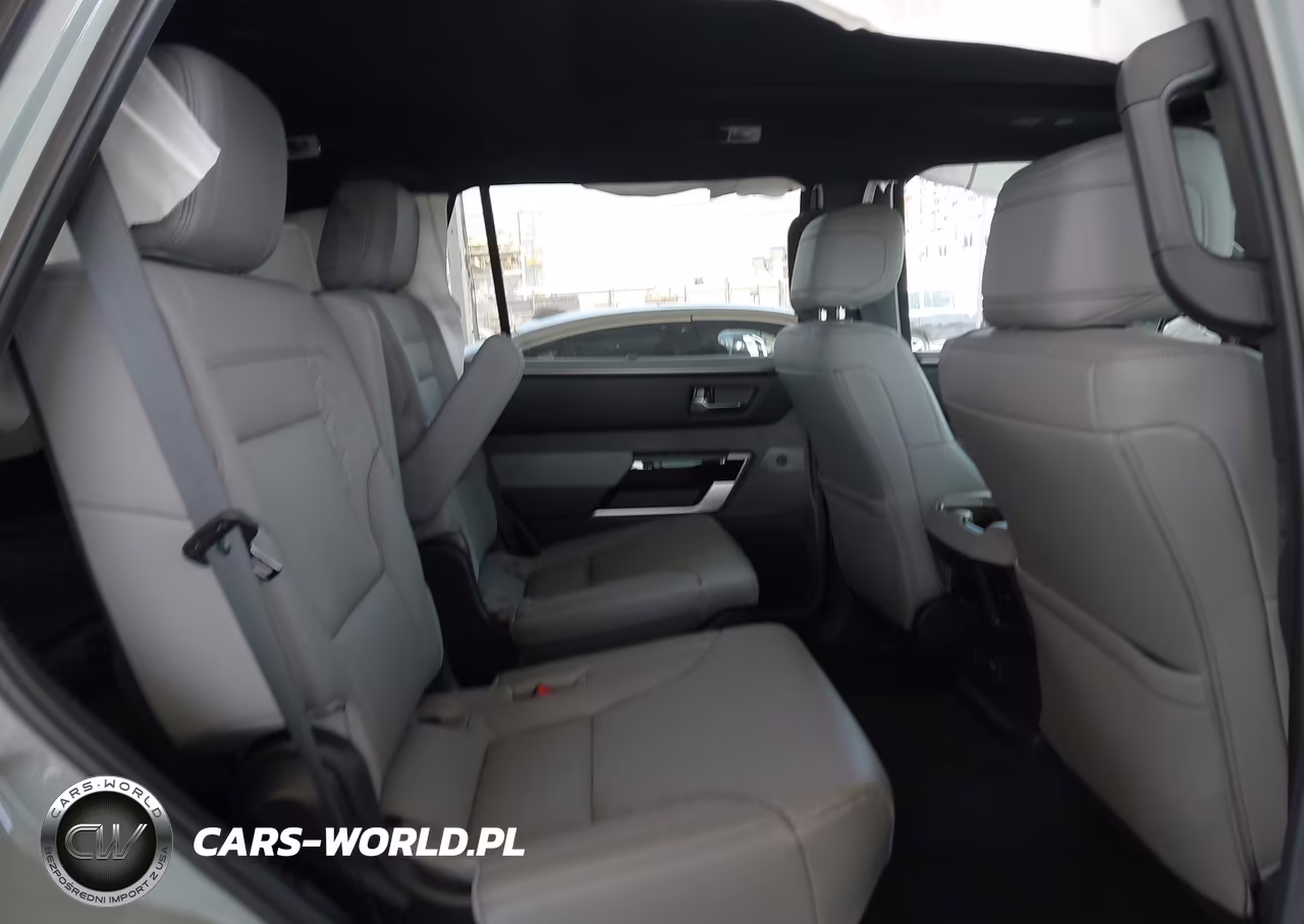 2025 Toyota Sequoia Limited VIN:7SVAAABAXSX061028 - 8