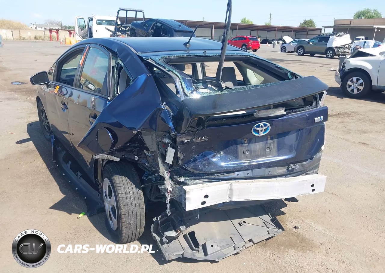 2015 Toyota Prius Two VIN:JTDKN3DU0F0431990 - 3