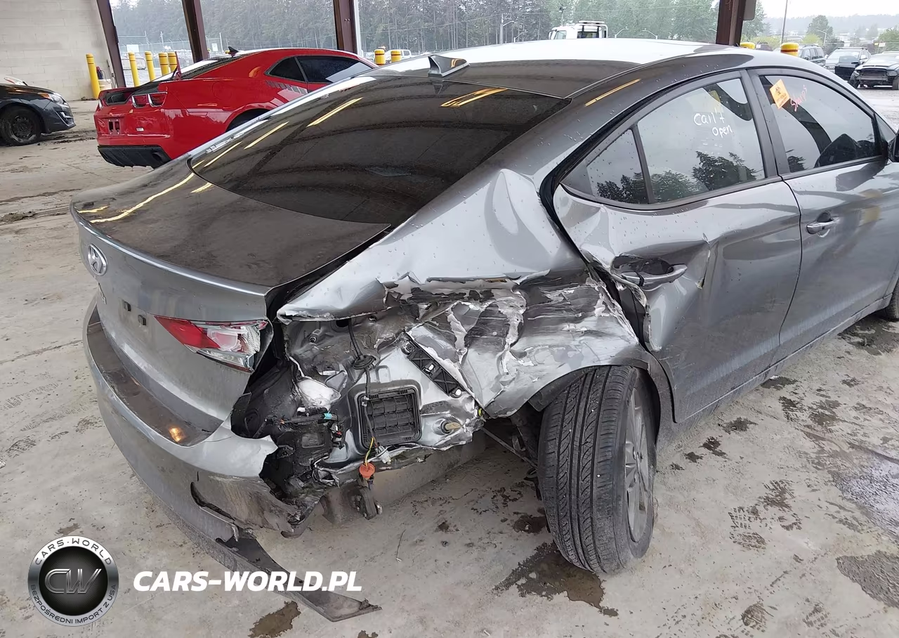 2018 Hyundai Elantra Value Edition VIN:5NPD84LF3JH324601 - 6