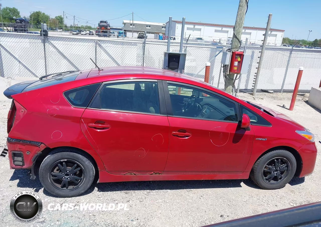 2012 Toyota Prius Two VIN:JTDKN3DU6C5415310 - 13