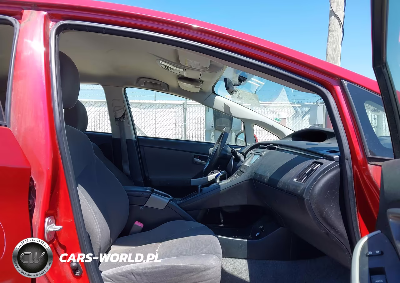 2012 Toyota Prius Two VIN:JTDKN3DU6C5415310 - 5