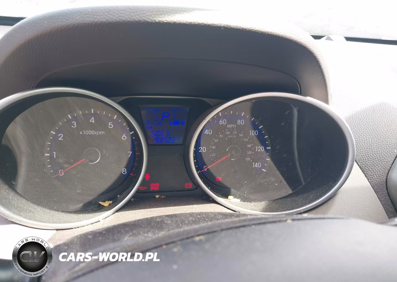 2014 Hyundai Tucson Limited VIN:KM8JU3AGXEU931090 - 7