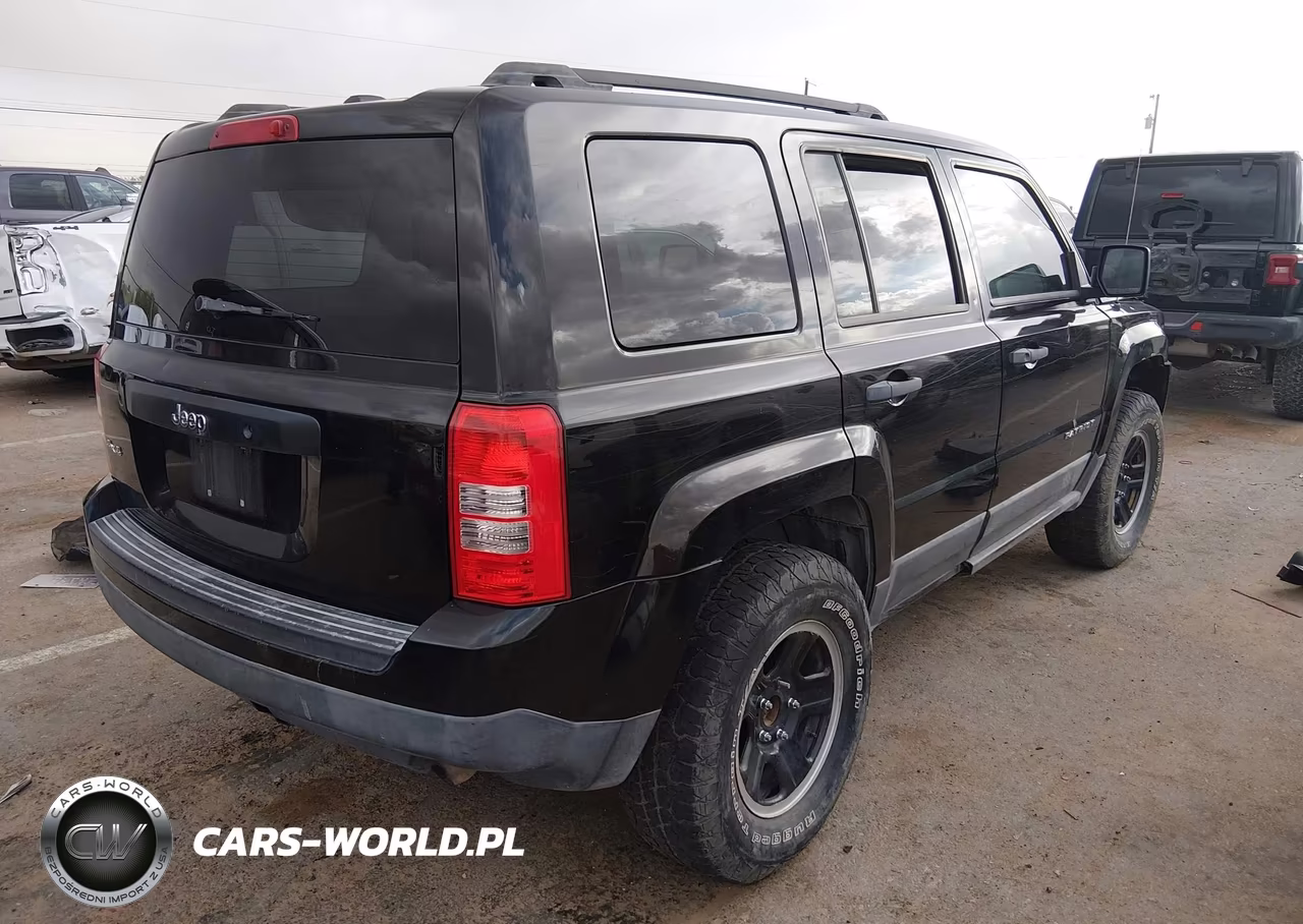 2012 Jeep Patriot Sport VIN:1C4NJRBB3CD584574 - 4