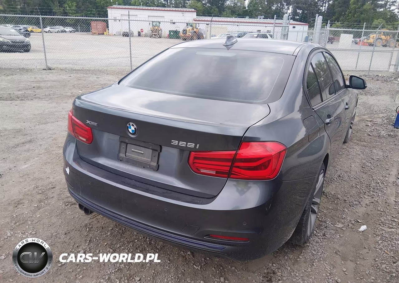 2016 BMW 328I xDrive VIN:WBA8E3G50GNU05454 - 4