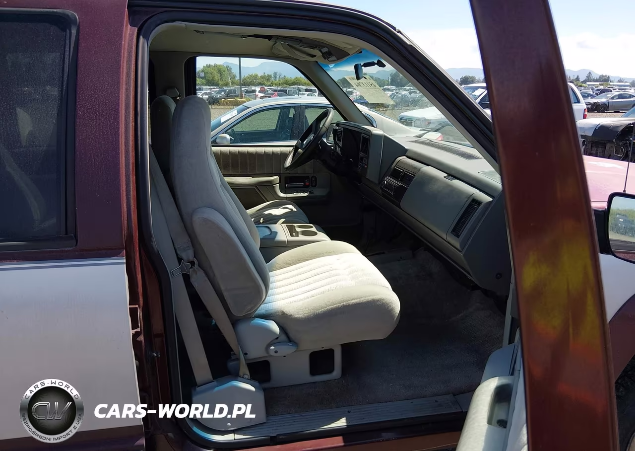 1994 Chevrolet Suburban K1500 VIN:1GNFK16K8RJ435480 - 5