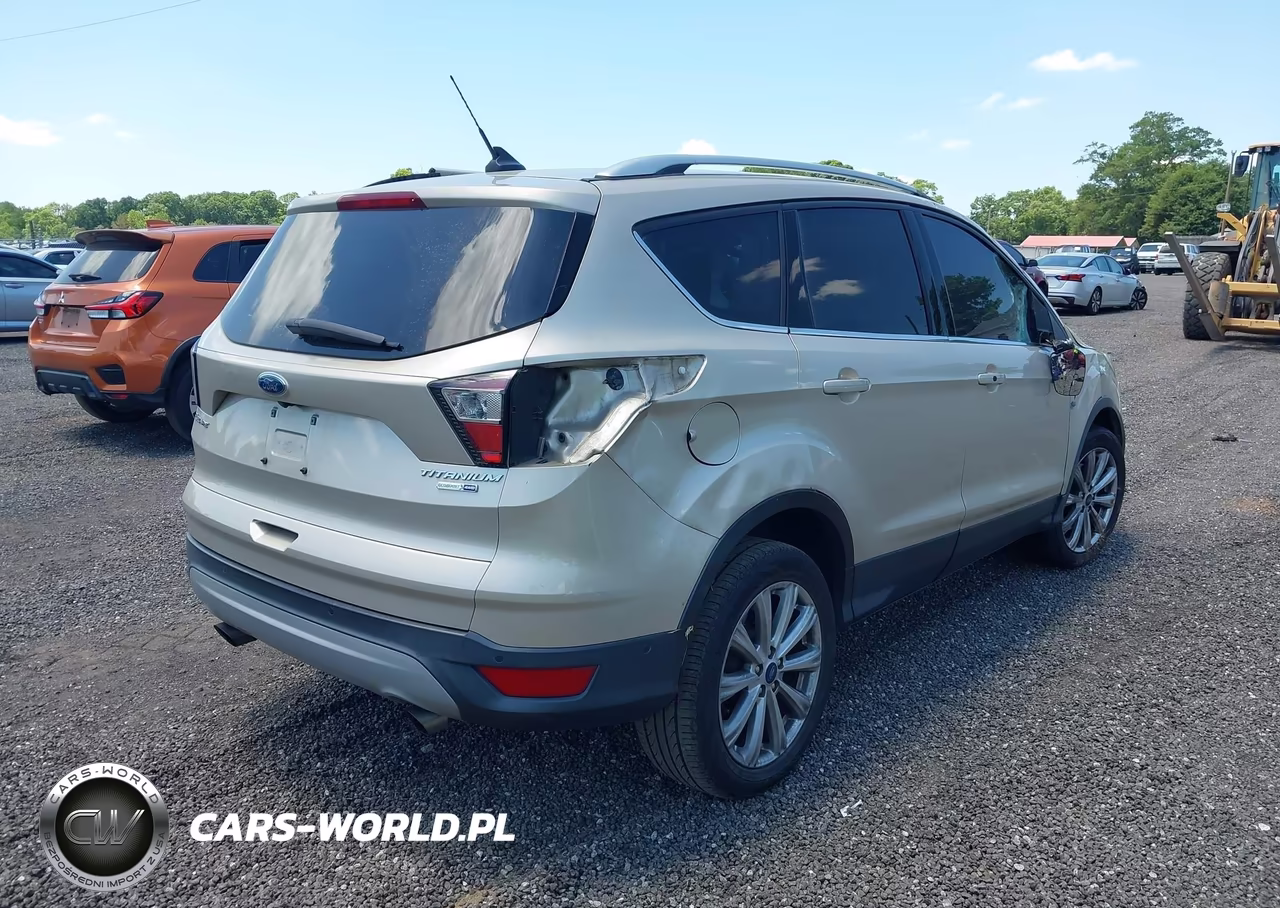 2018 Ford Escape Titanium VIN:1FMCU9J91JUD62055 - 4