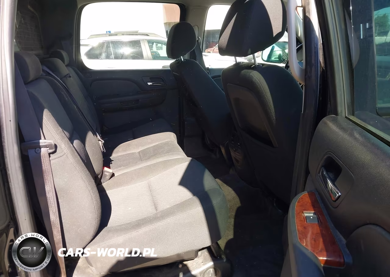 2013 Chevrolet Avalanche Ls VIN:3GNTKEE78DG154314 - 8