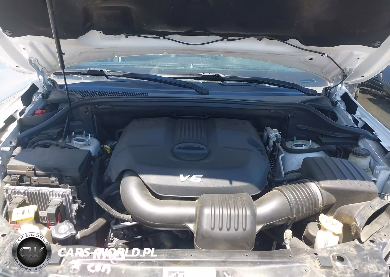 2015 Jeep Grand Cherokee Limited VIN:1C4RJEBG4FC682870 - 10