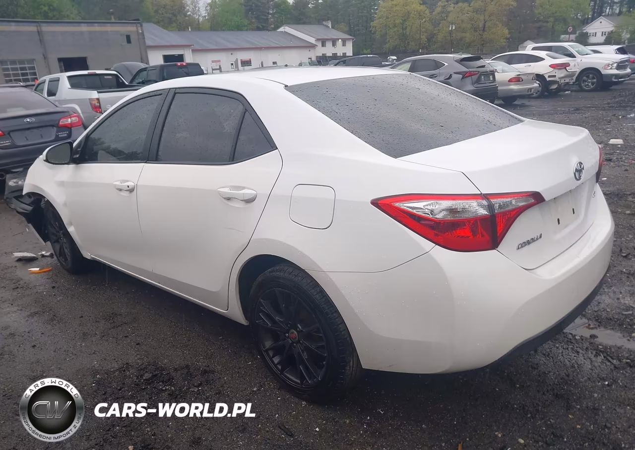 2016 Toyota Corolla Le VIN:2T1BURHE9GC524149 - 3