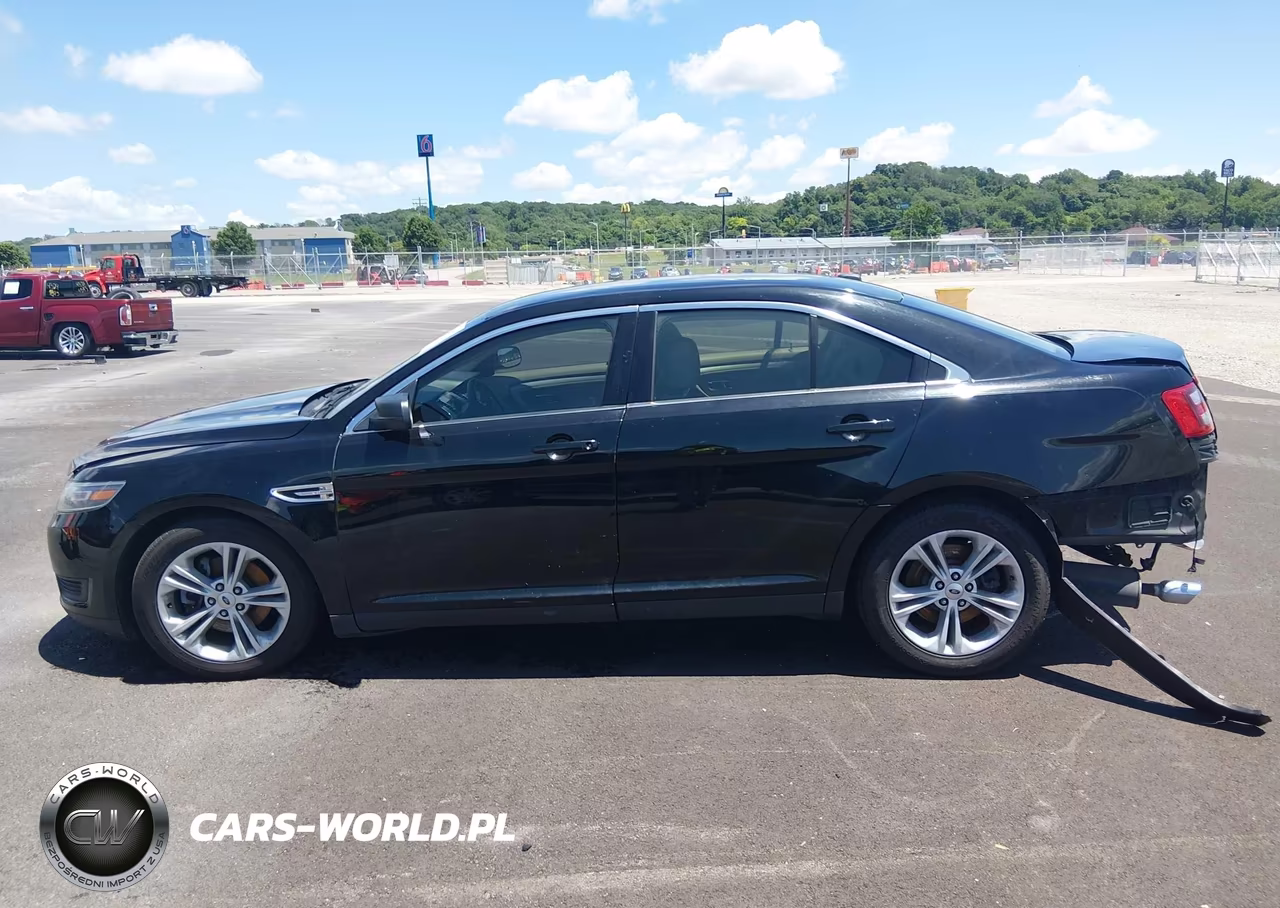 2017 Ford Taurus Se VIN:1FAHP2D91HG135385 - 15