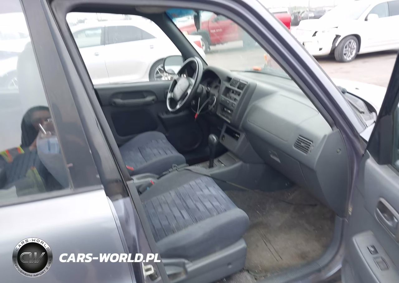1997 Toyota Rav4 VIN:JT3HP10V3V7073611 - 5