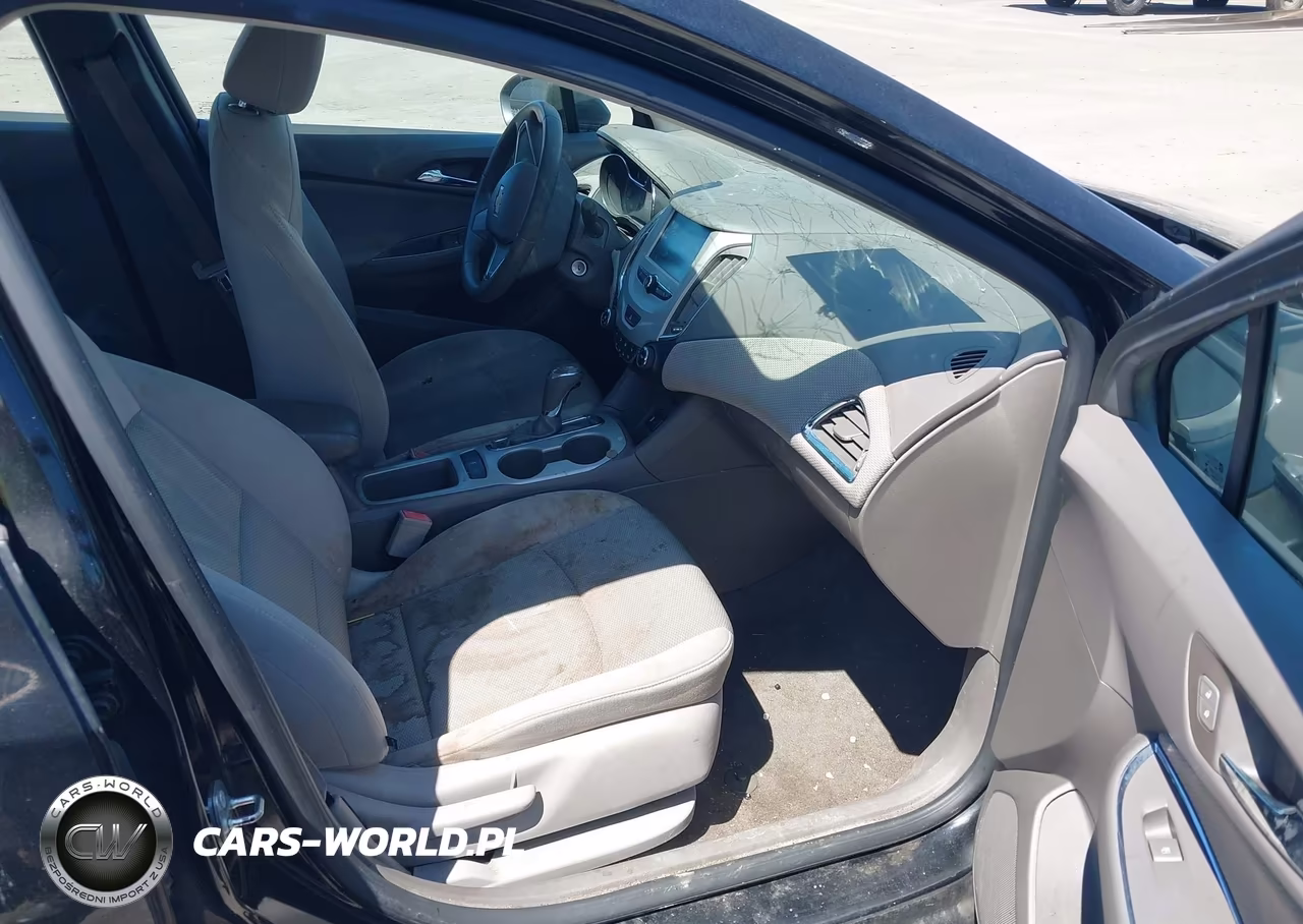 2016 Chevrolet Cruze Ls Auto VIN:1G1BC5SMXG7255181 - 5