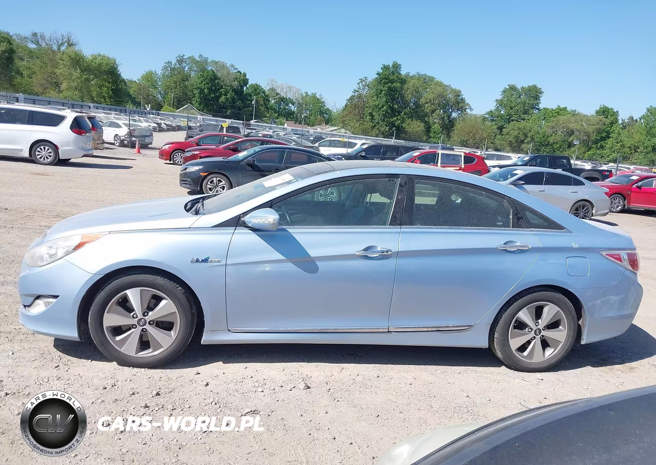 2012 Hyundai Sonata Hybrid VIN:KMHEC4A46CA047579 - 14