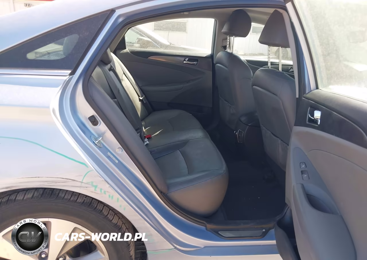 2012 Hyundai Sonata Hybrid VIN:KMHEC4A46CA047579 - 8