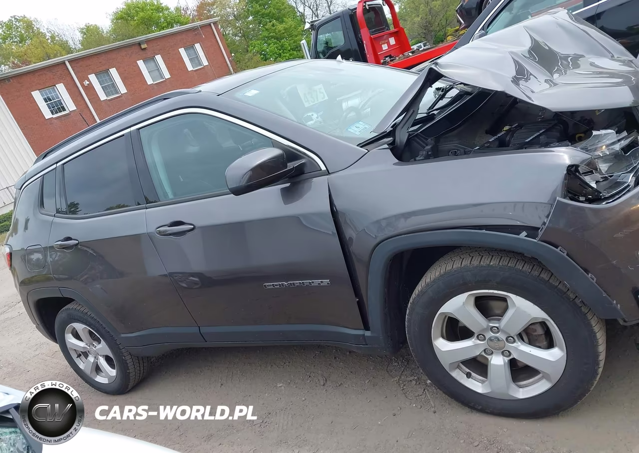 2020 Jeep Compass Latitude 4X4 VIN:3C4NJDBB8LT145352 - 13