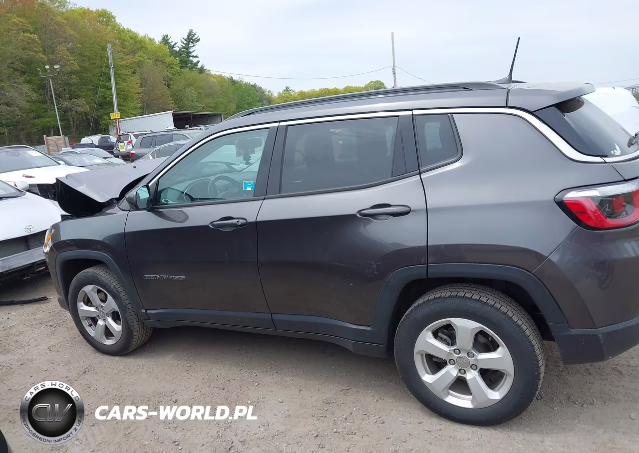 2020 Jeep Compass Latitude 4X4 VIN:3C4NJDBB8LT145352 - 14