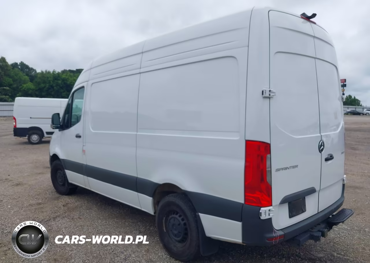 2025 Mercedes-Benz Sprinter 2500 Standard Roof 4-Cyl Diesel VIN:W1Y4KBHY9ST203967 - 3
