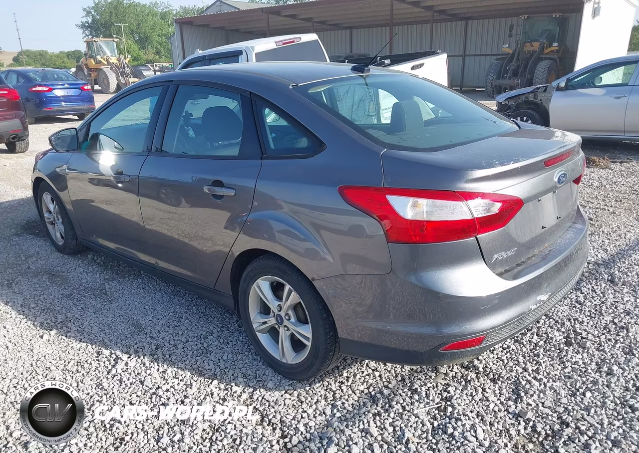 2014 Ford Focus Se VIN:1FADP3F25EL308963 - 3