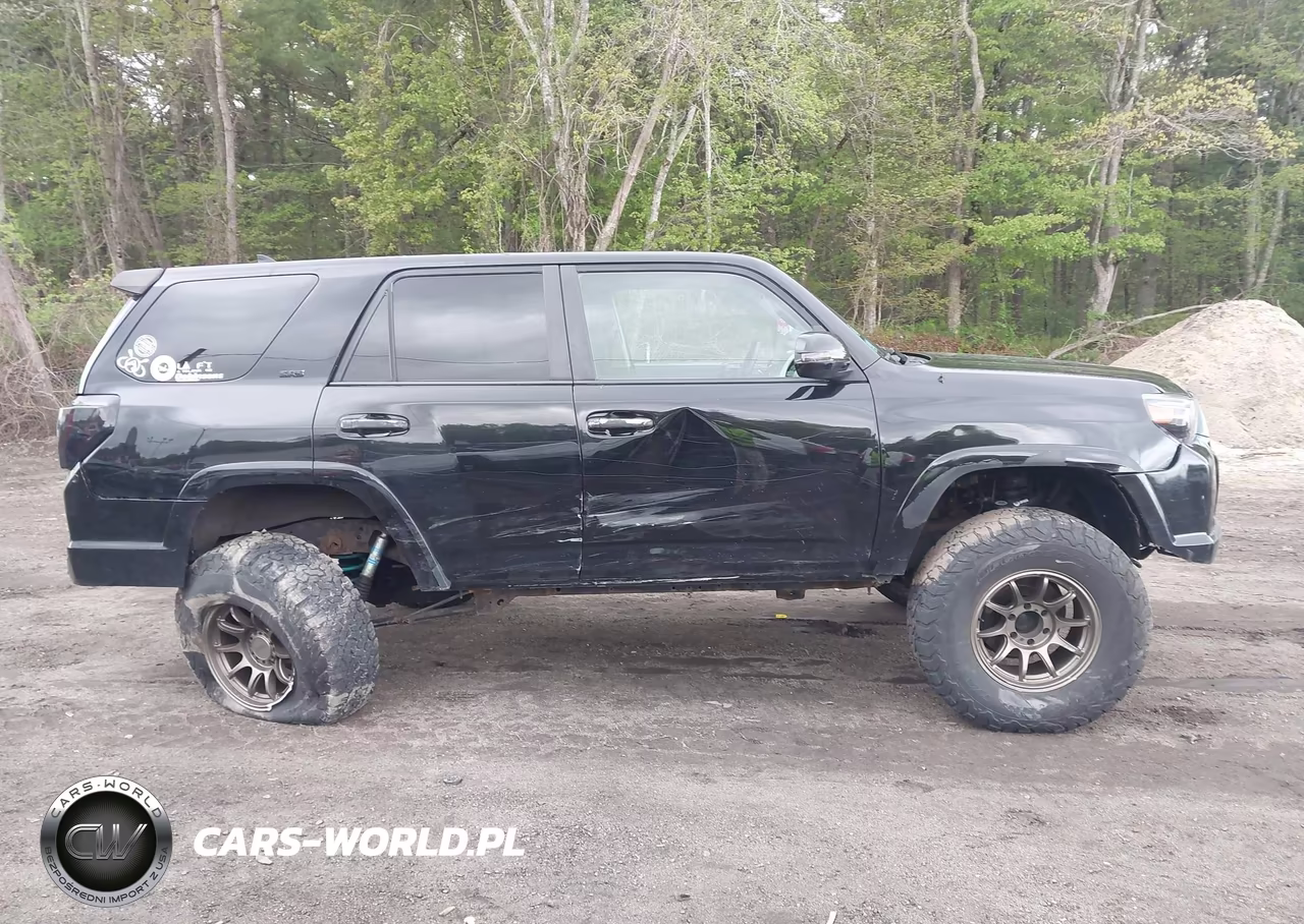 2010 Toyota 4Runner Sr5 V6 VIN:JTEBU5JR9A5020898 - 13