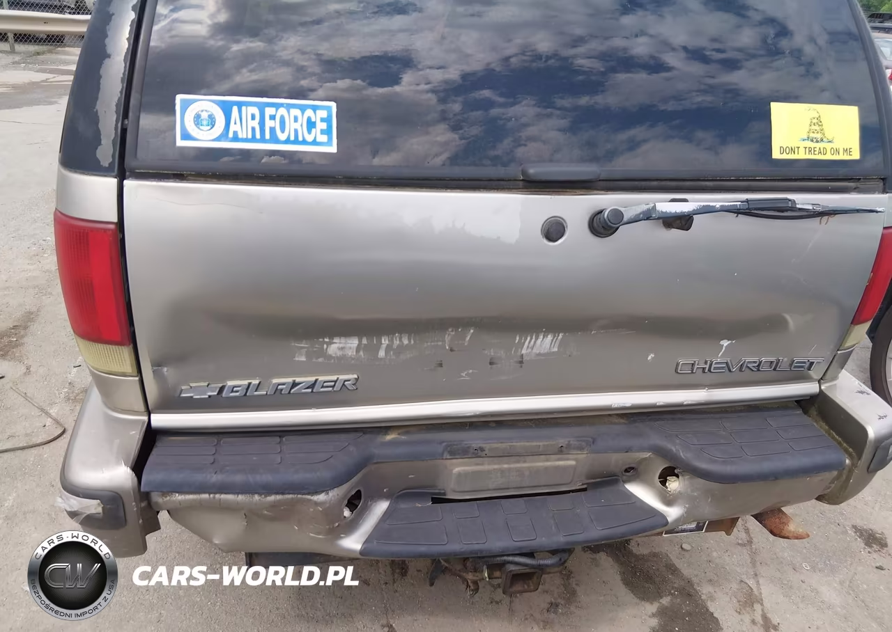 1999 Chevrolet Blazer Ls VIN:1GNCS13W4XK165777 - 17